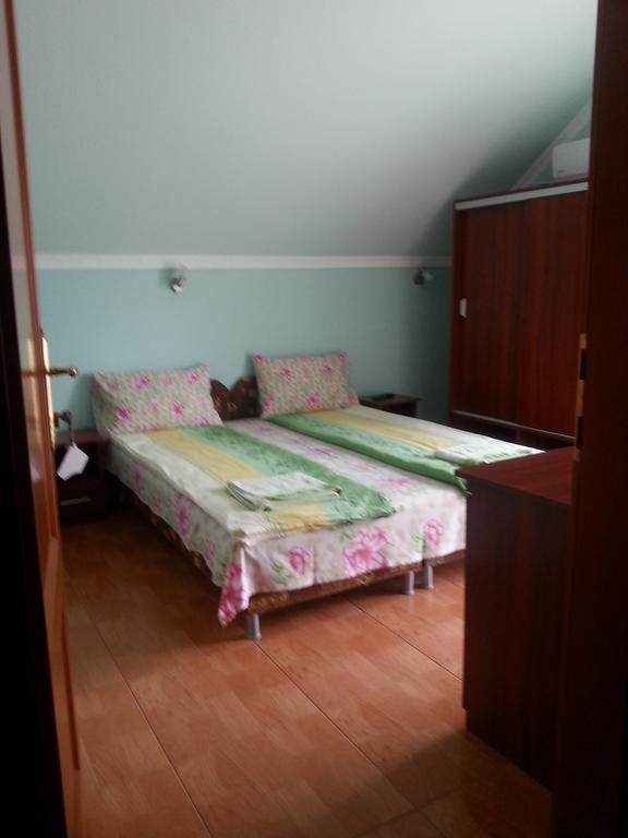 Marinica Apartman Hajdúszoboszló Buitenkant foto