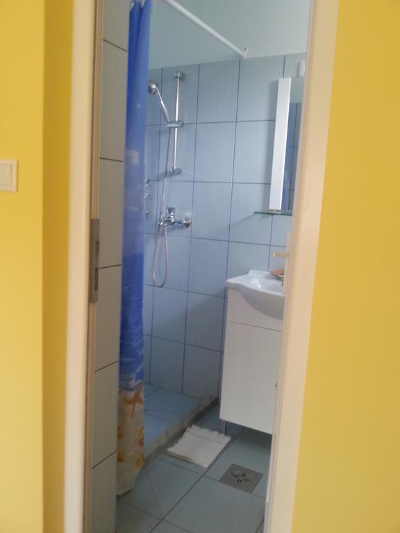 Marinica Apartman Hajdúszoboszló Buitenkant foto
